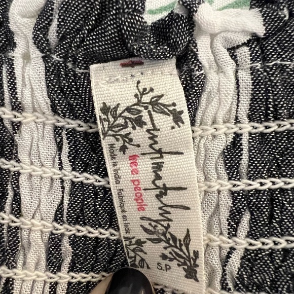 NWOT Free People flowy pants - Picture 2 of 4